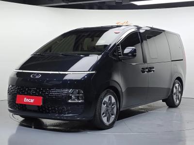 2022 Hyundai Staria