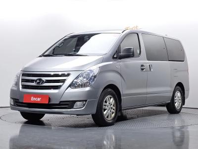 2018 Hyundai Starex