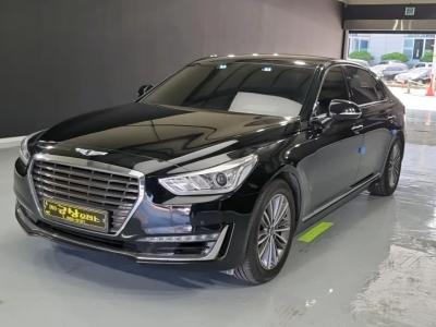 2016 Genesis EQ900