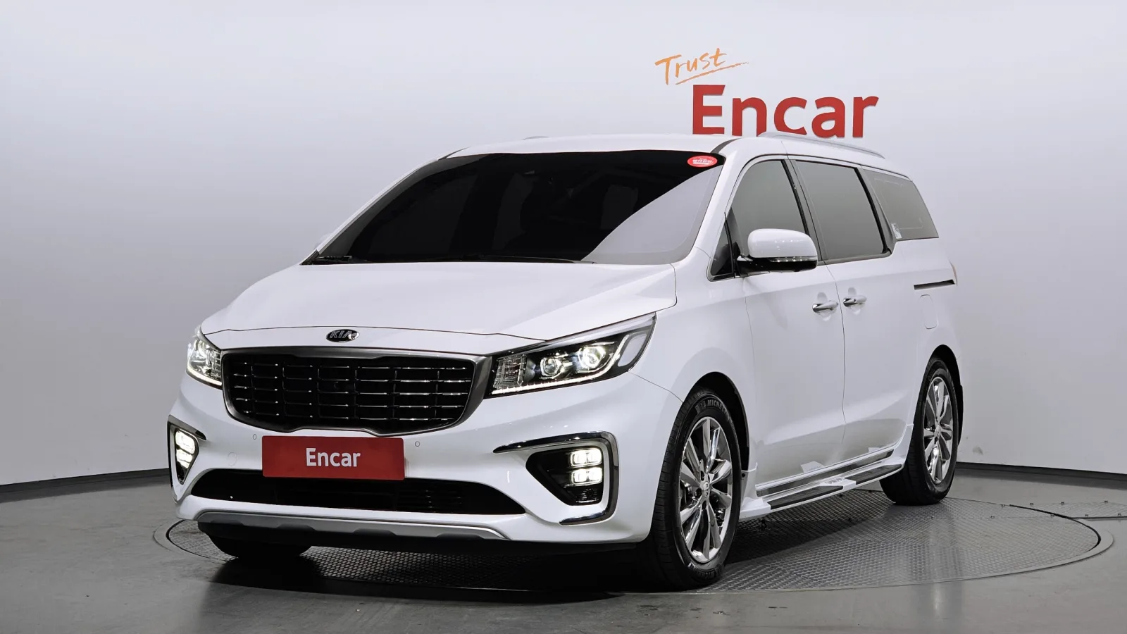 2020 Kia Carnival
