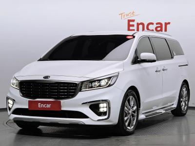 2020 Kia Carnival