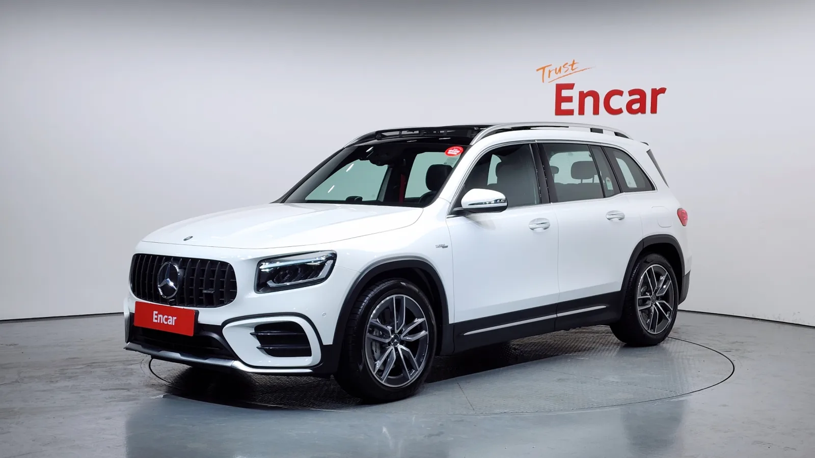 2025 Mercedes-Benz GLB-Class