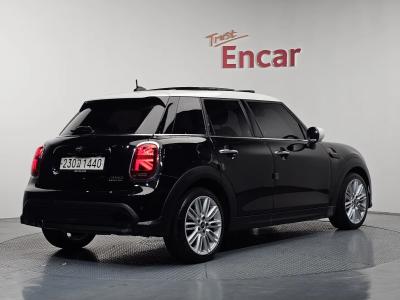2022 MINI Cooper