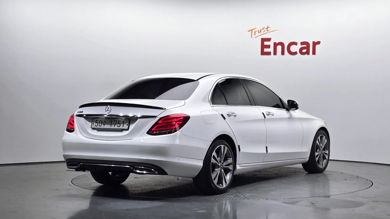 2018 Mercedes-Benz C-Class