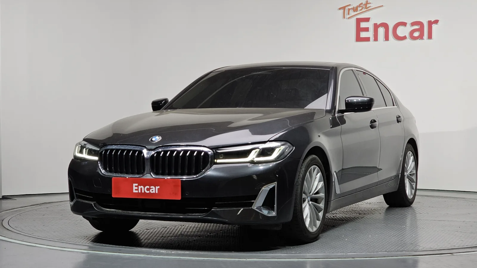 2022 BMW 5-Series