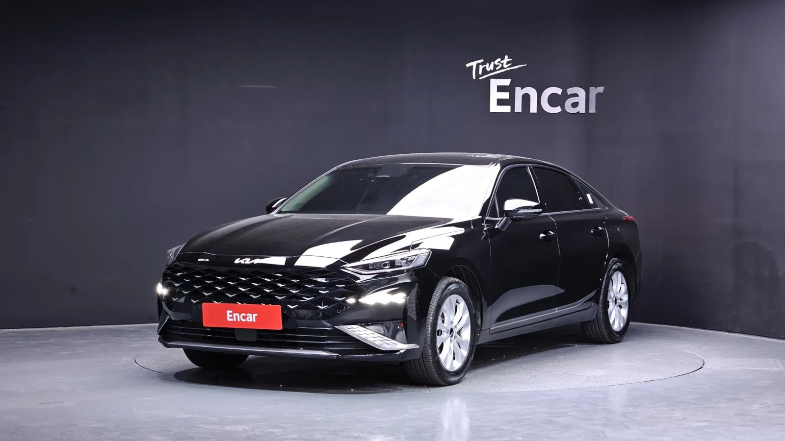 2023 Kia K8