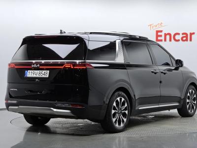 2023 Kia Carnival