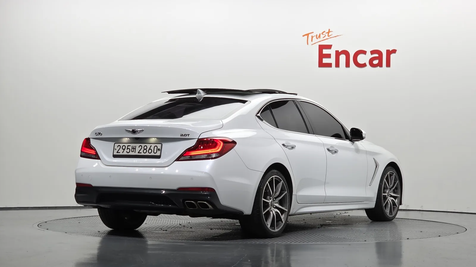 2020 Genesis G70