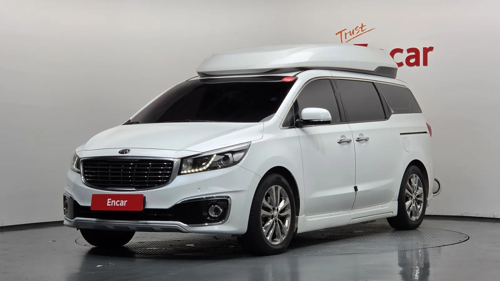 2017 Kia Carnival