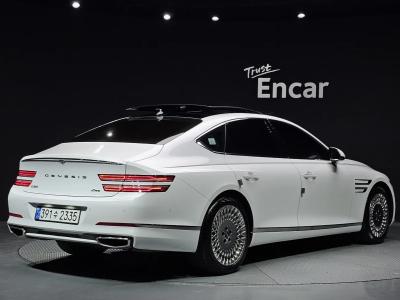 2021 Genesis G80