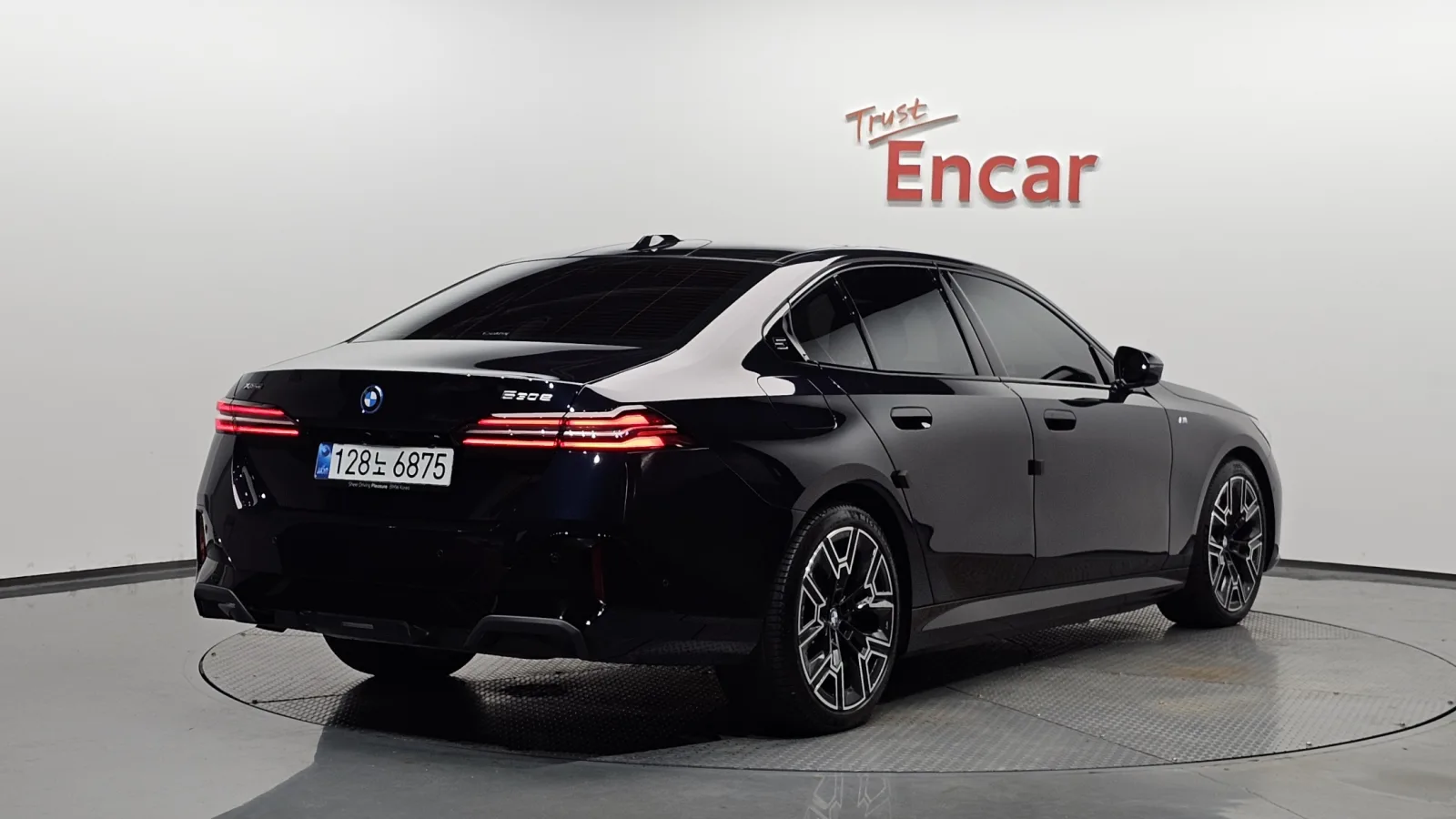 2025 BMW 5-Series