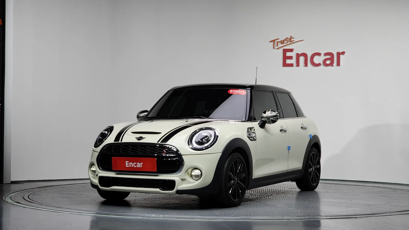2019 MINI Cooper