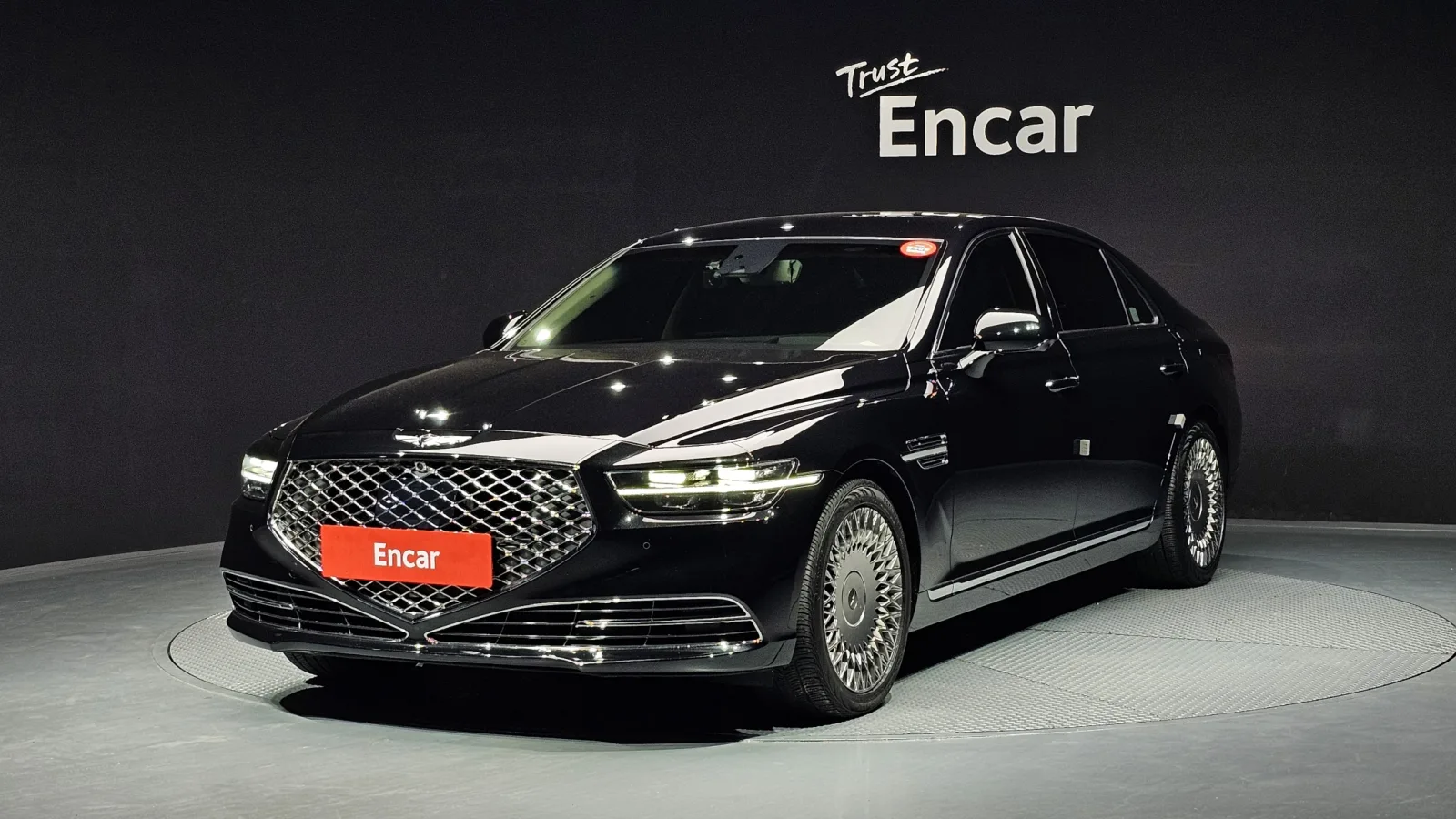 2020 Genesis G90