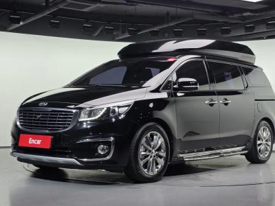 2018 Kia Carnival
