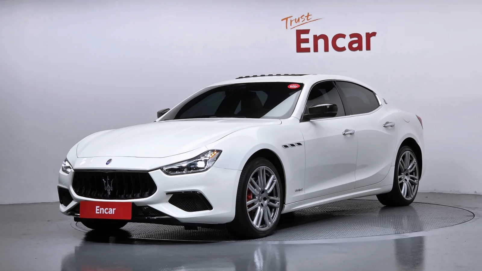 2018 Maserati Ghibli