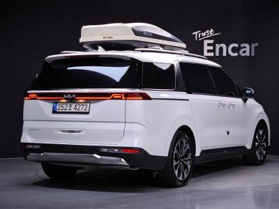 2023 Kia Carnival