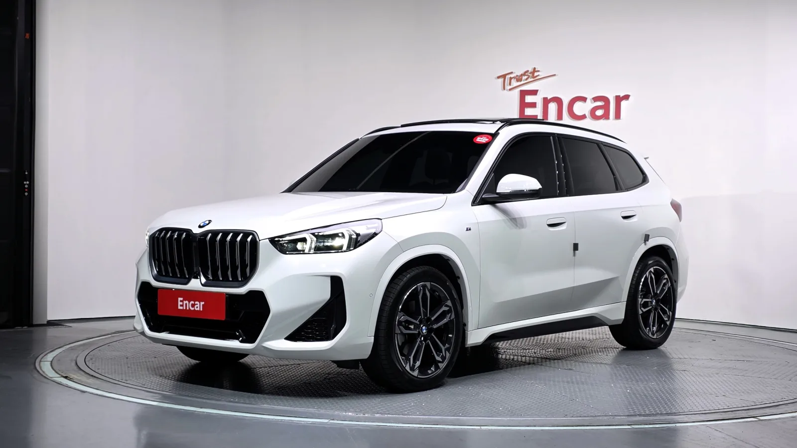 2025 BMW X1