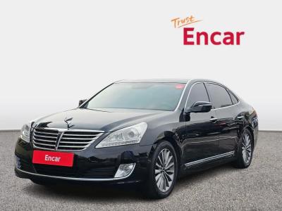 2013 Hyundai Equus