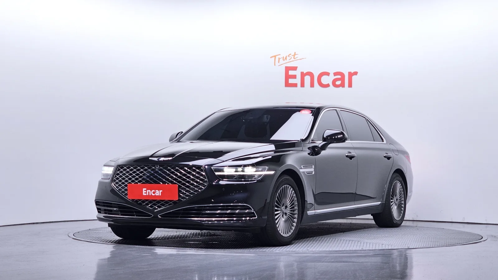 2021 Genesis G90