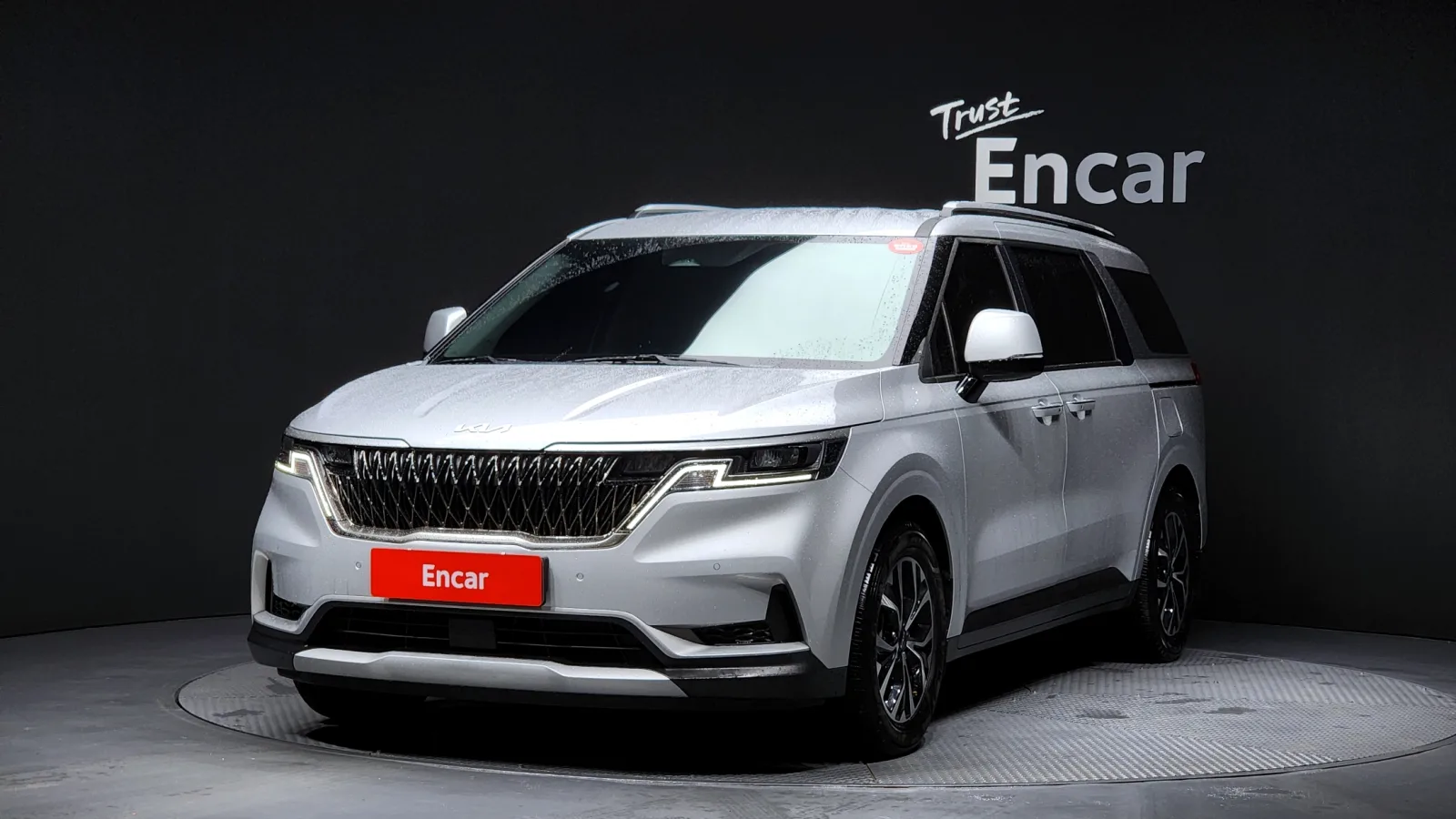 2023 Kia Carnival