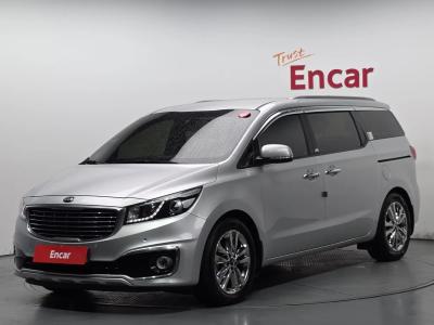 2015 Kia Carnival
