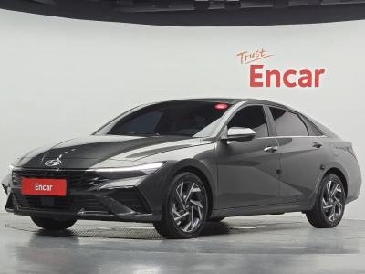 2025 Hyundai Elantra
