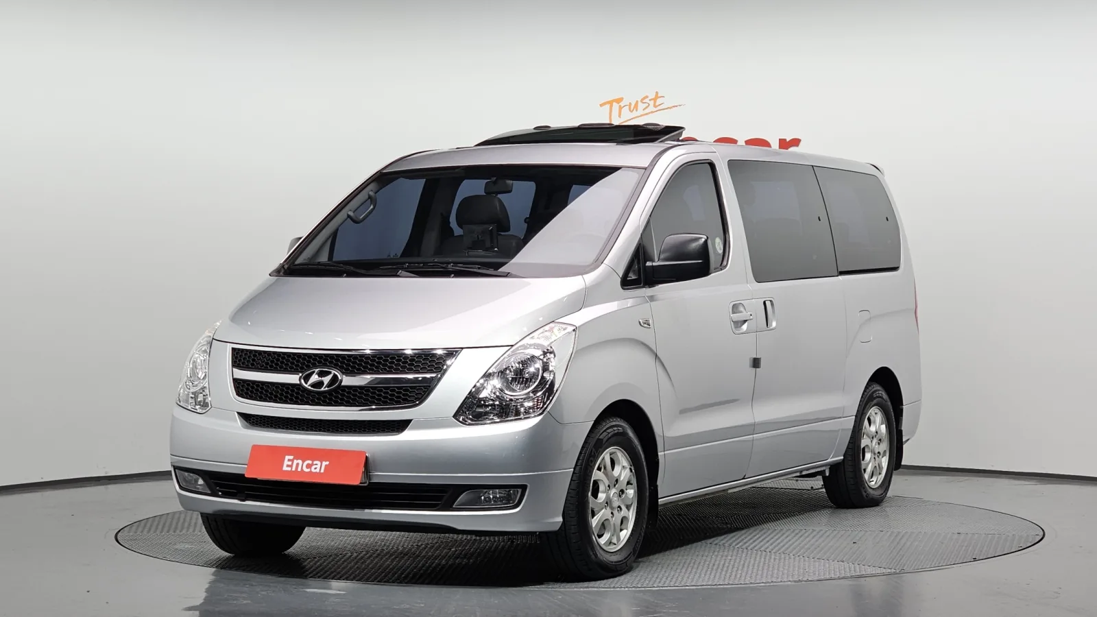 2009 Hyundai Starex