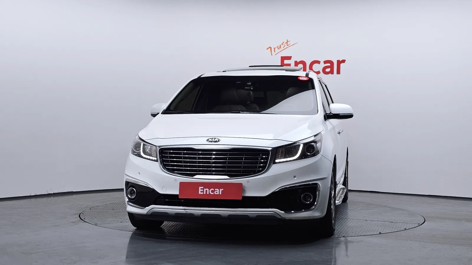 2016 Kia Carnival