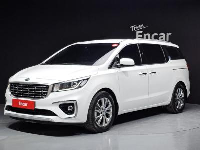 2020 Kia Carnival