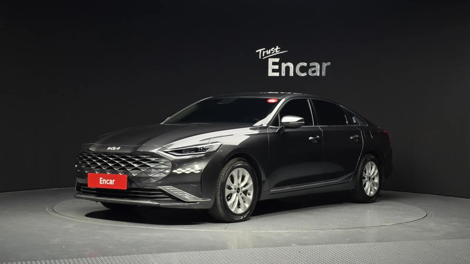 2022 Kia K8