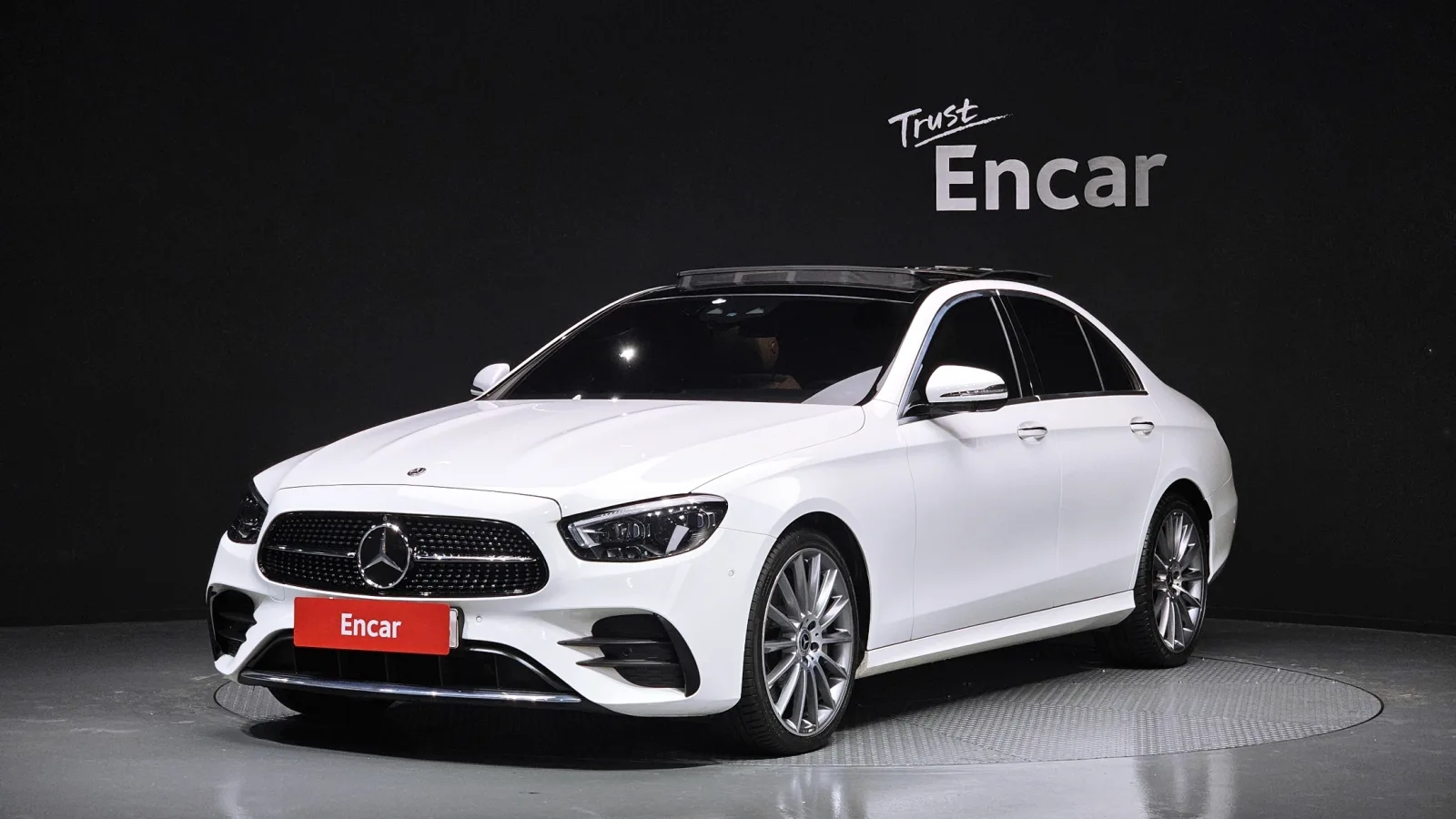 2021 Mercedes-Benz E-Class