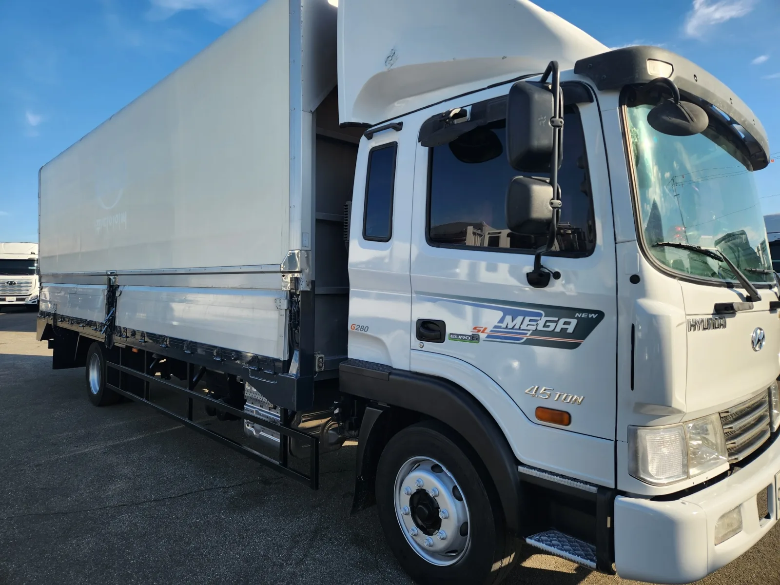 2015 Hyundai Mega Truck