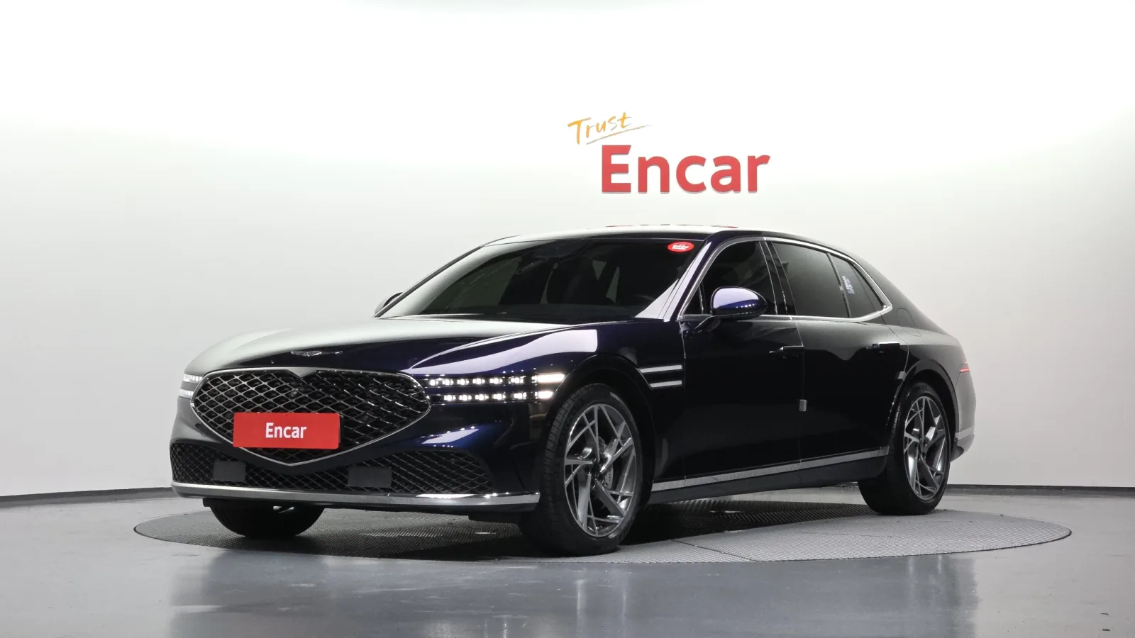 2023 Genesis G90