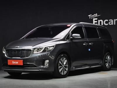 2016 Kia Carnival