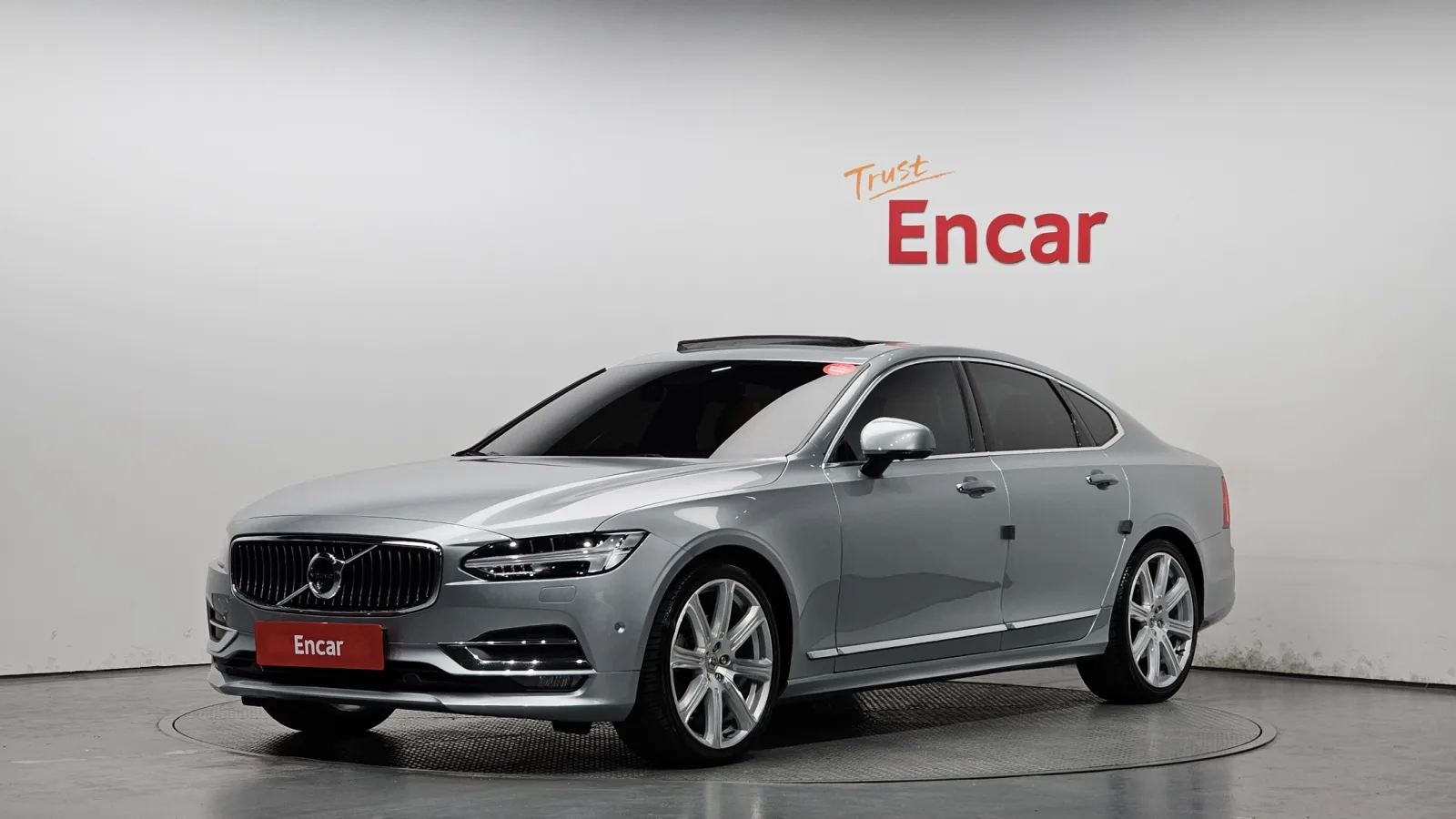 2019 Volvo S90