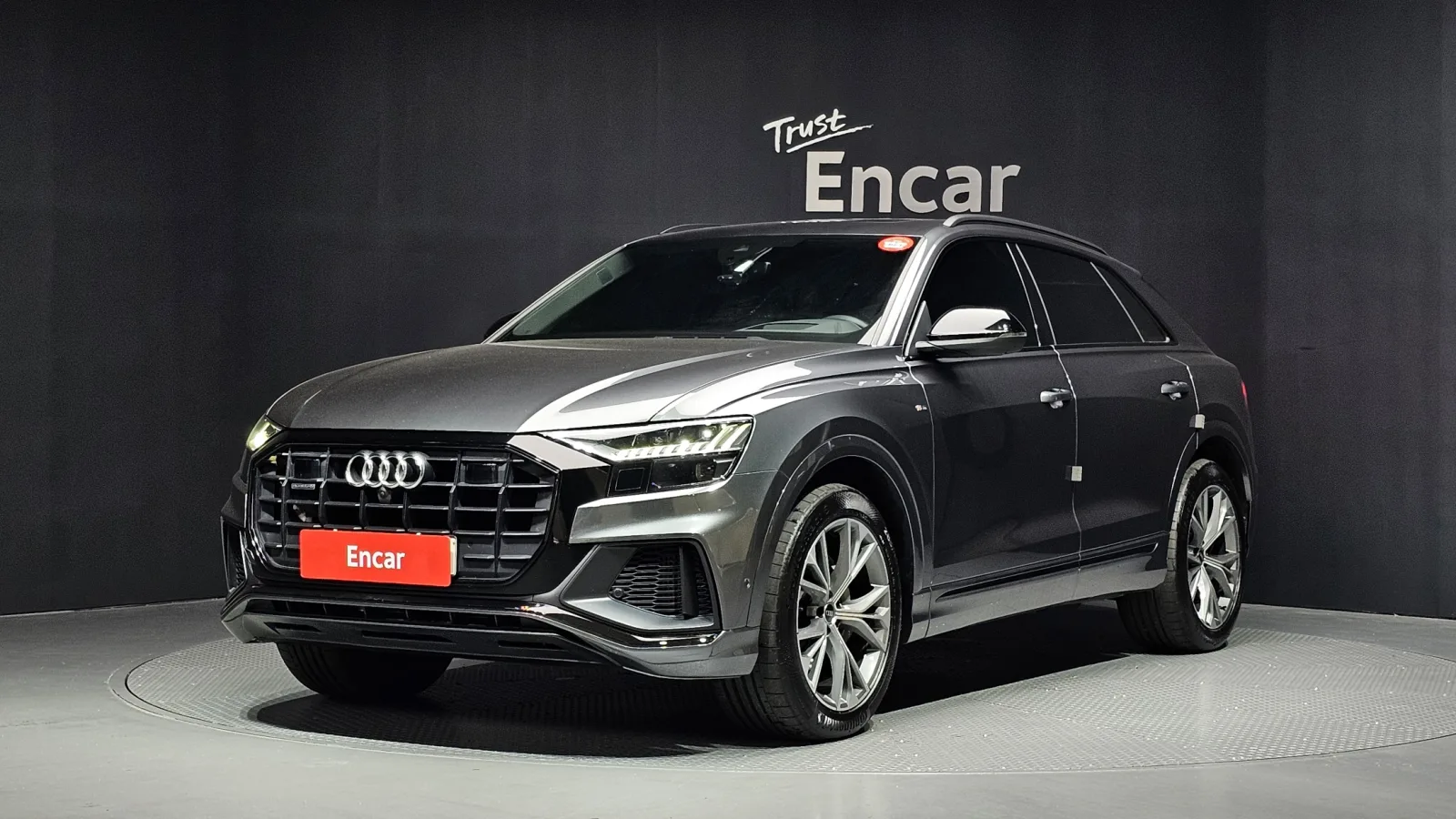 2022 Audi Q8