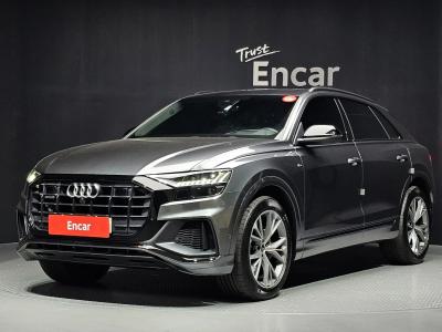 2022 Audi Q8