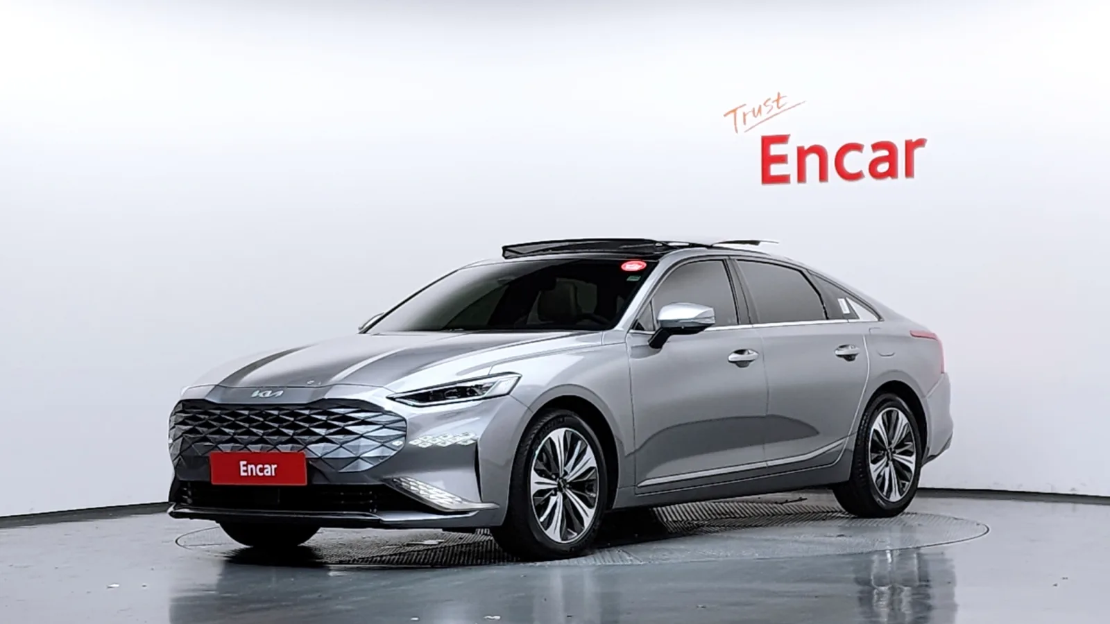 2022 Kia K8