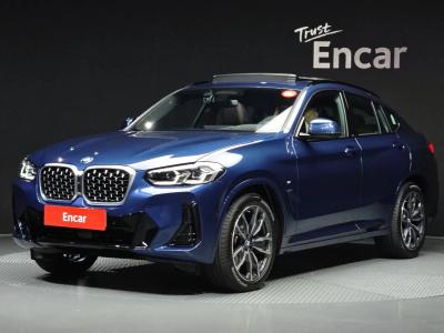 2025 BMW X4