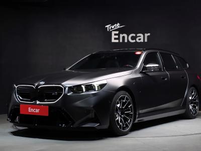 2026 BMW M5