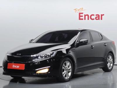 Kia K5 2011