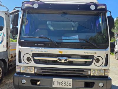 2015 Tata Daewoo Novus Medium Truck