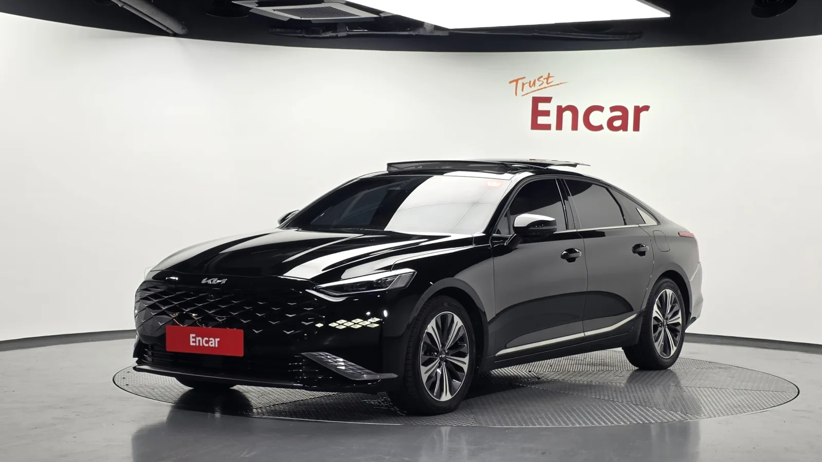 2023 Kia K8