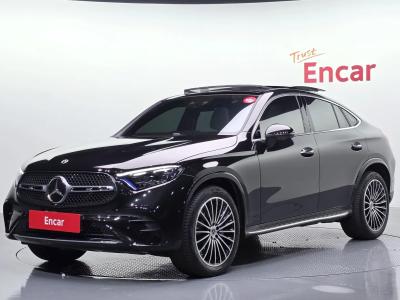 2025 Mercedes-Benz GLC-Class