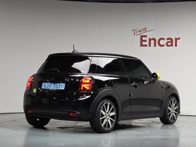 2022 MINI Cooper