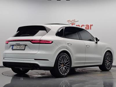 2021 Porsche Cayenne