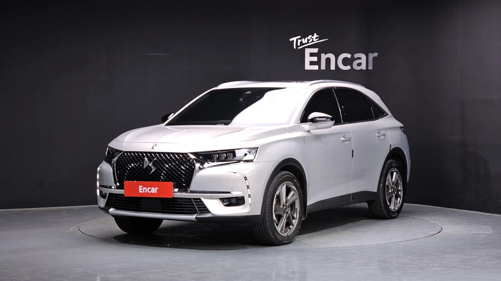2022 Citroen-DS DS7