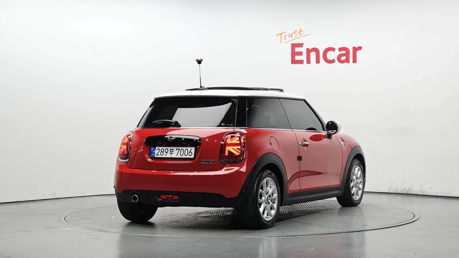 2021 MINI Cooper