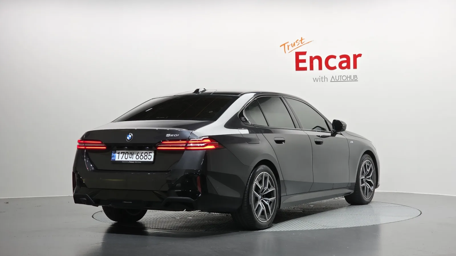 2024 BMW 5-Series