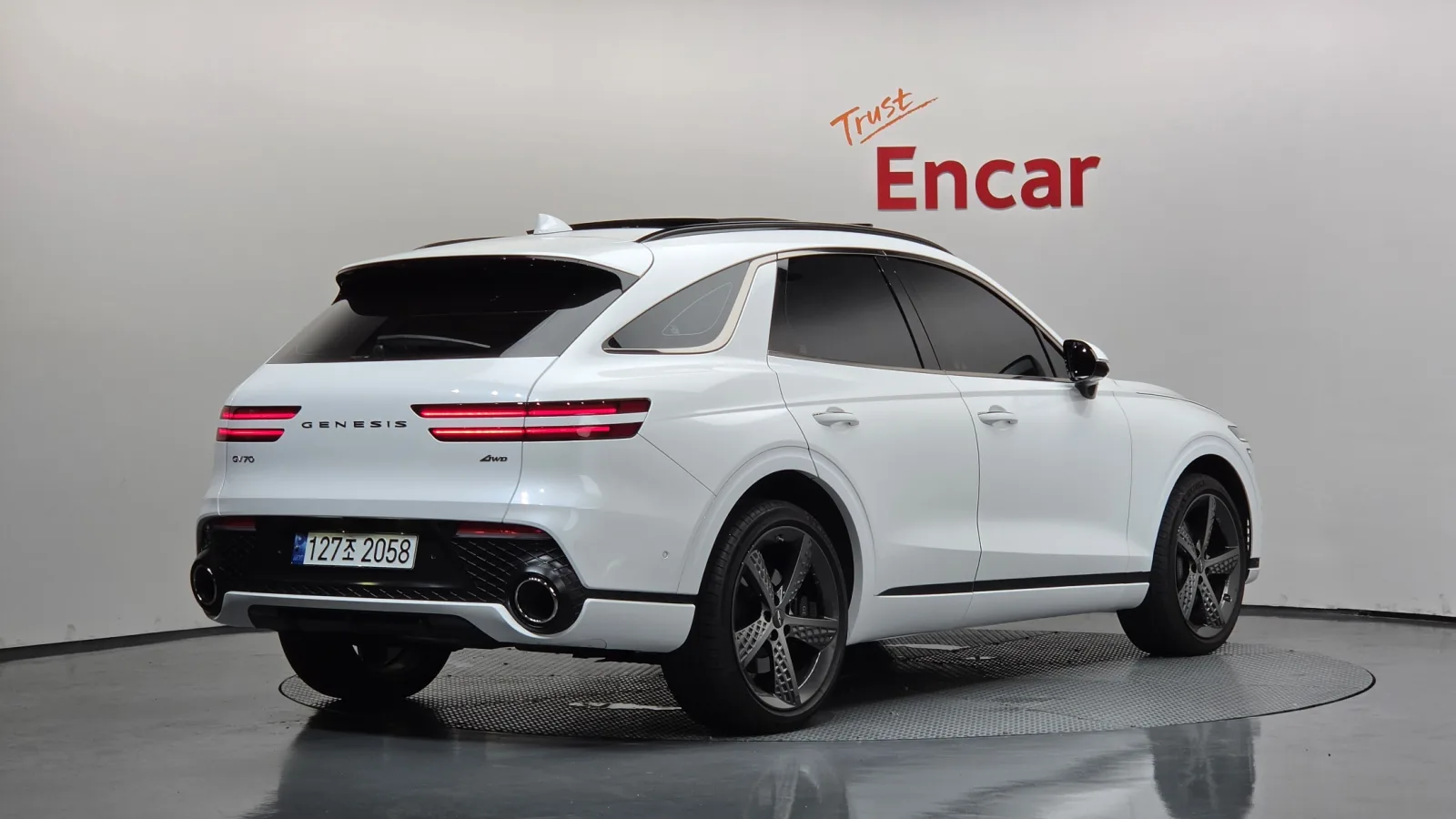 2023 Genesis GV70